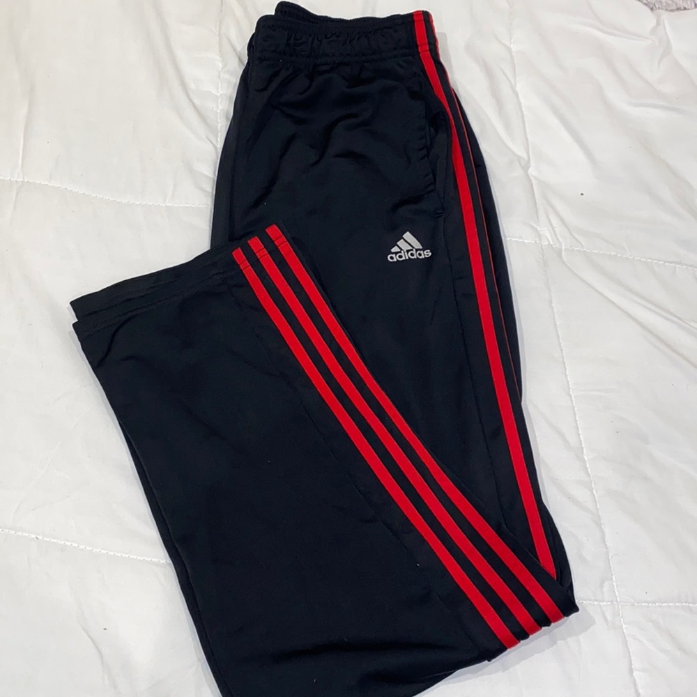 Women Adidas Sweats